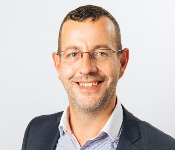 Darren Bird headshot